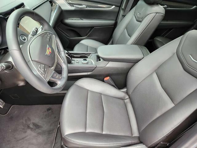 2025 Cadillac XT5 Sport