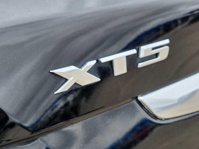 2025 Cadillac XT5 Sport