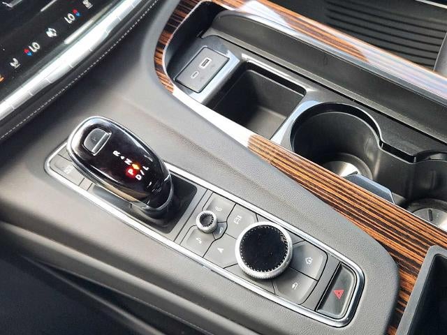 2024 Cadillac Escalade ESV Luxury