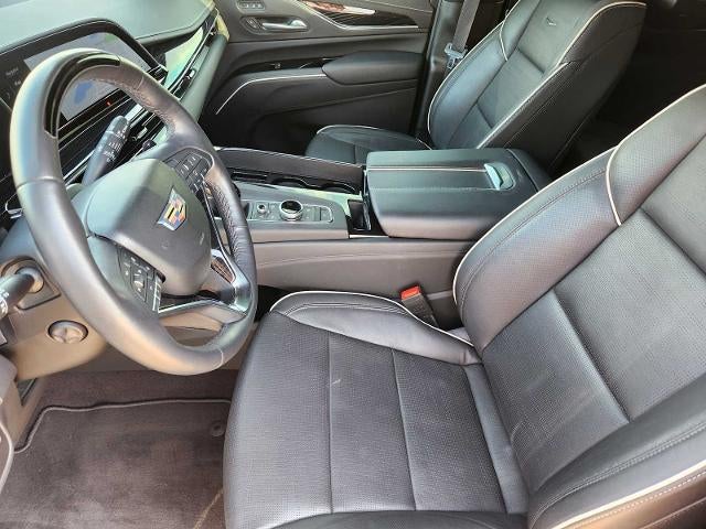 2024 Cadillac Escalade Sport