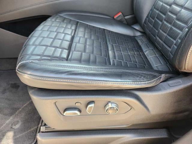 2023 Cadillac Escalade 4WD Sport Platinum