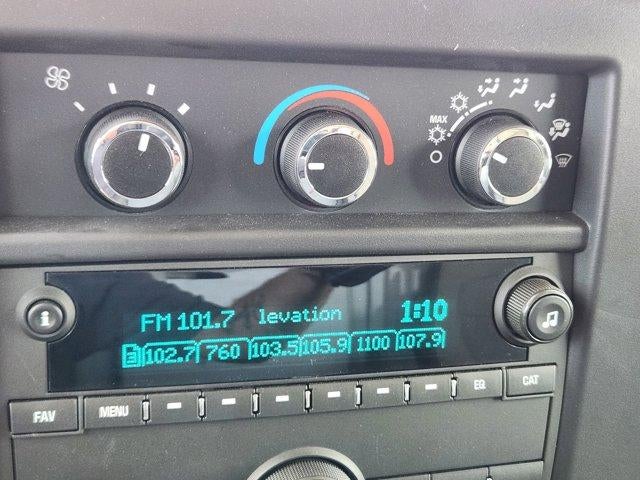 2025 Chevrolet Express Cutaway 3500 Base