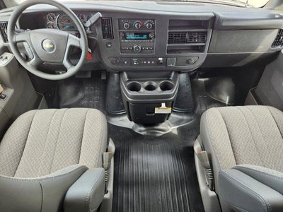 2025 Chevrolet Express Cutaway 3500 Base