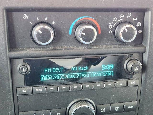 2025 Chevrolet Express Cutaway 3500 Base