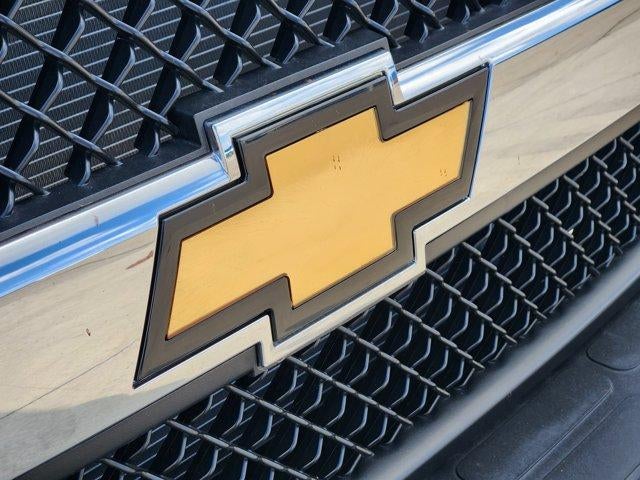 2025 Chevrolet Express Cutaway 3500 Base