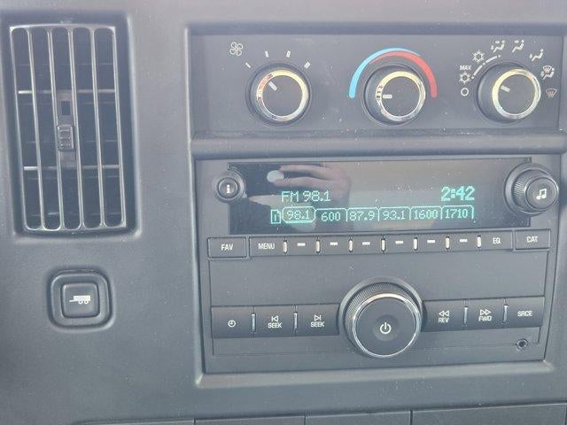 2025 Chevrolet Express Cutaway 3500 Base