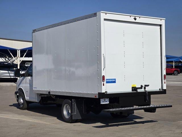 2025 Chevrolet Express Cutaway 3500 Base