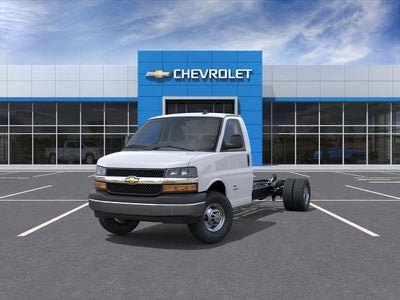 2026 Chevrolet Express Cutaway 3500 Base