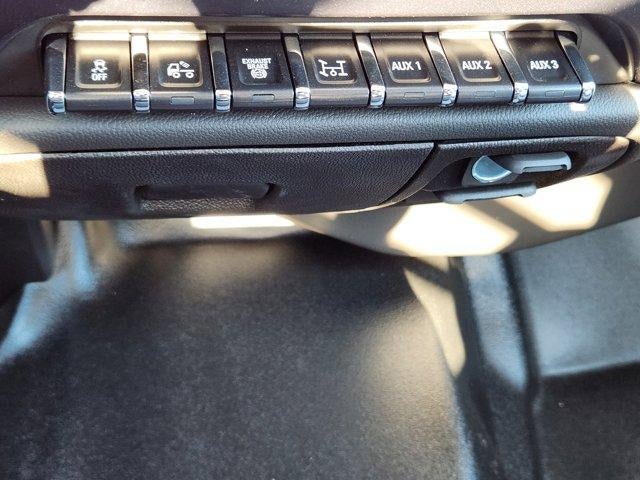 2024 Chevrolet Silverado 5500 HD Work Truck