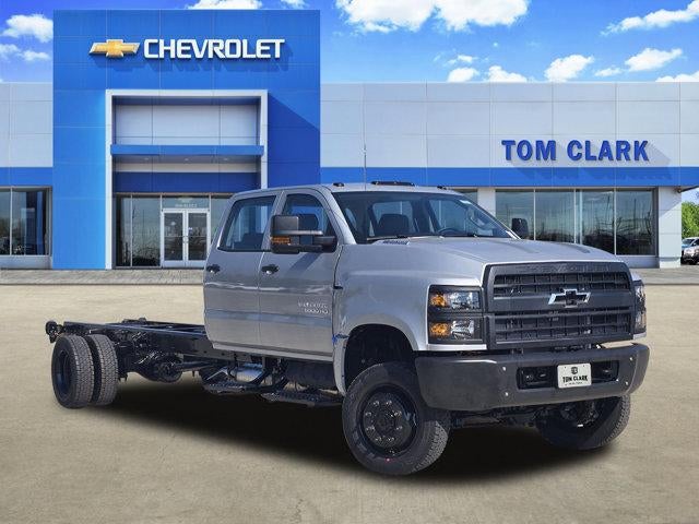 2025 Chevrolet Silverado 6500 HD Work Truck