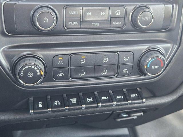 2025 Chevrolet Silverado 6500 HD Work Truck