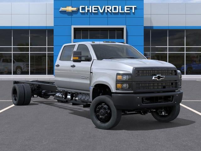 2025 Chevrolet Silverado 6500 HD Work Truck