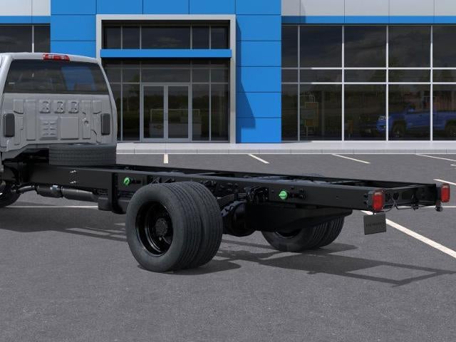 2025 Chevrolet Silverado 6500 HD Work Truck
