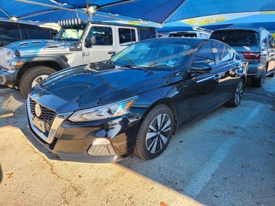 2022 Nissan Altima 2.5 SV