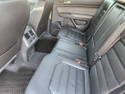 2023 Volkswagen Atlas Cross Sport 3.6L V6 SEL Premium R-Line