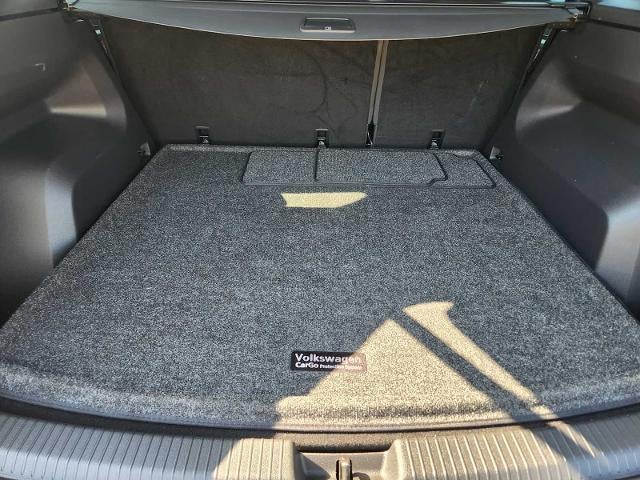 2023 Volkswagen Atlas Cross Sport 3.6L V6 SEL Premium R-Line