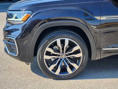 2023 Volkswagen Atlas Cross Sport 3.6L V6 SEL Premium R-Line
