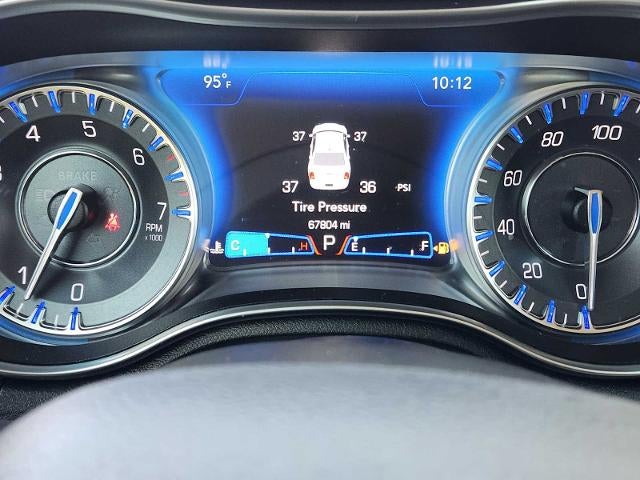 2021 Chrysler 300 Touring L