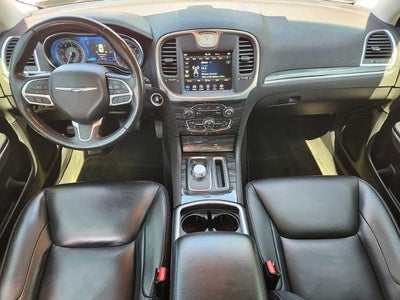 2021 Chrysler 300 Touring L