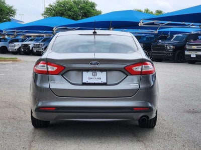 2014 Ford Fusion SE