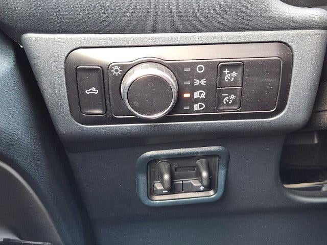 2023 Ford Maverick XL