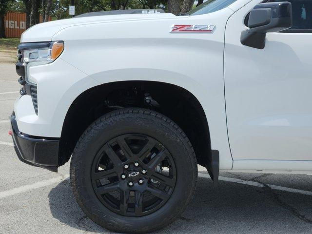 2026 Chevrolet Silverado 1500 LT Trail Boss - Photo 6