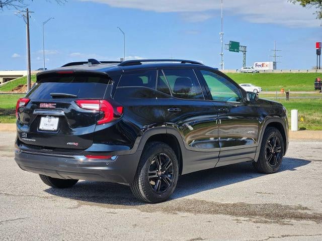 2024 GMC Terrain AT4