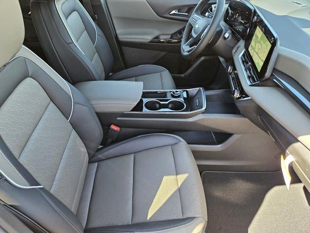 2027 Chevrolet Equinox LT - Photo 10