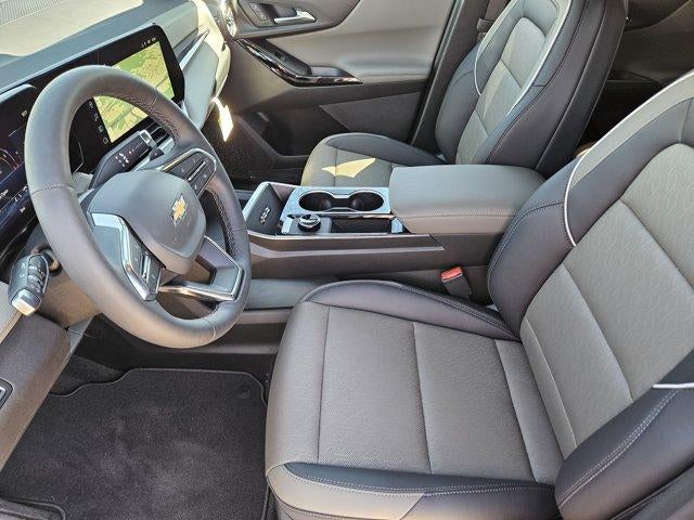 2027 Chevrolet Equinox LT - Photo 9