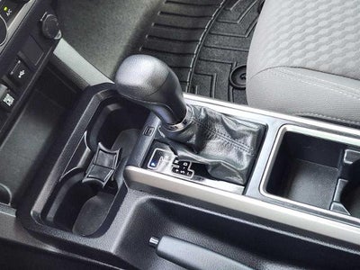 2022 Toyota Tacoma 2WD SR5