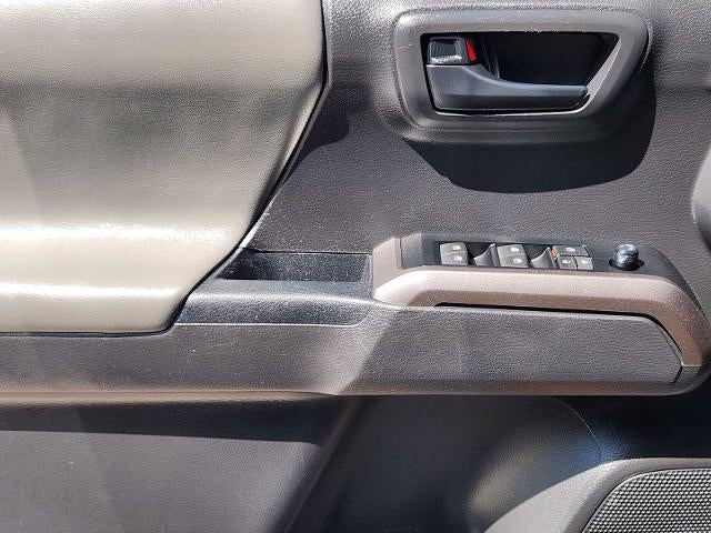 2022 Toyota Tacoma 2WD SR5