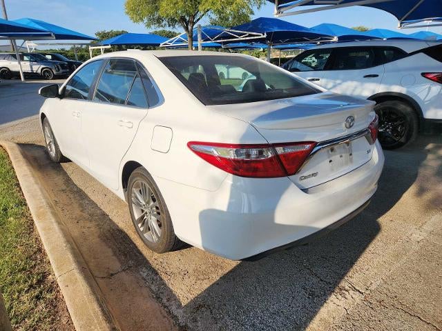 2016 Toyota Camry XLE