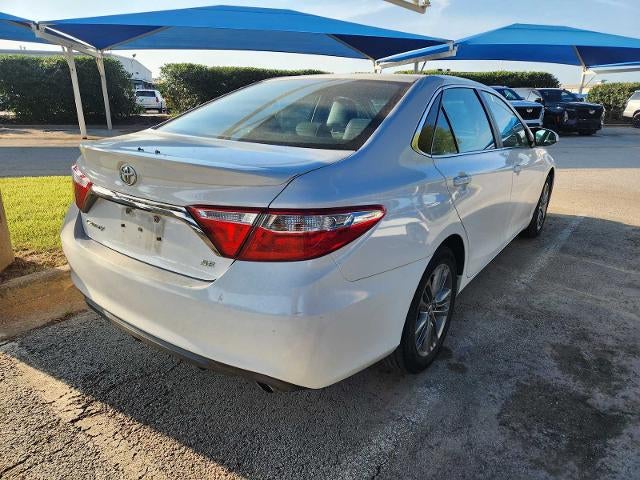 2016 Toyota Camry XLE