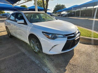 2016 Toyota Camry XLE