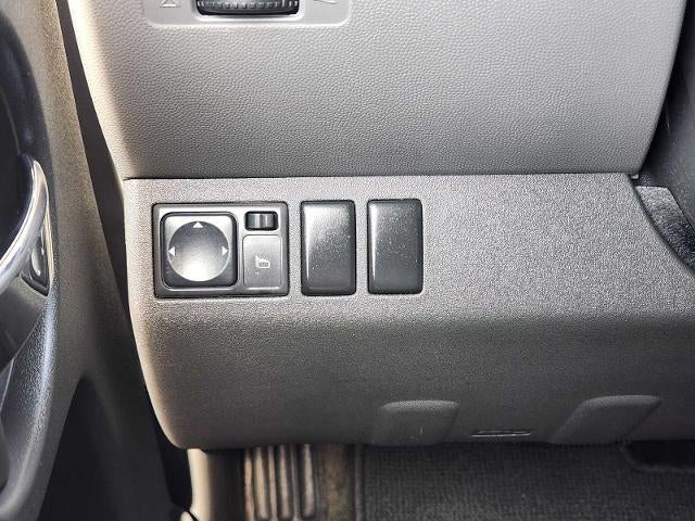 2010 Nissan Xterra S