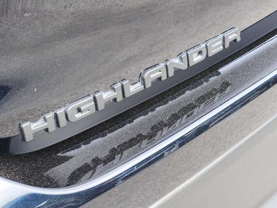 2022 Toyota Highlander L