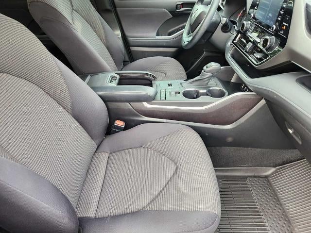 2022 Toyota Highlander L