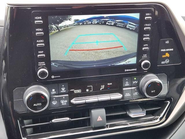 2022 Toyota Highlander L