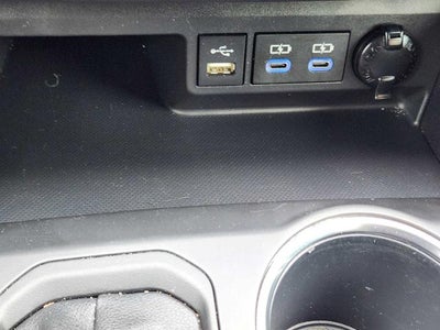 2022 Toyota Highlander L