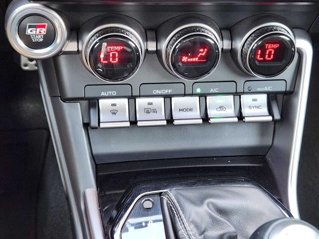 2024 Toyota GR86 Premium