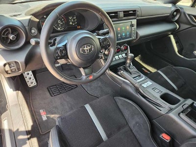 2024 Toyota GR86 Premium