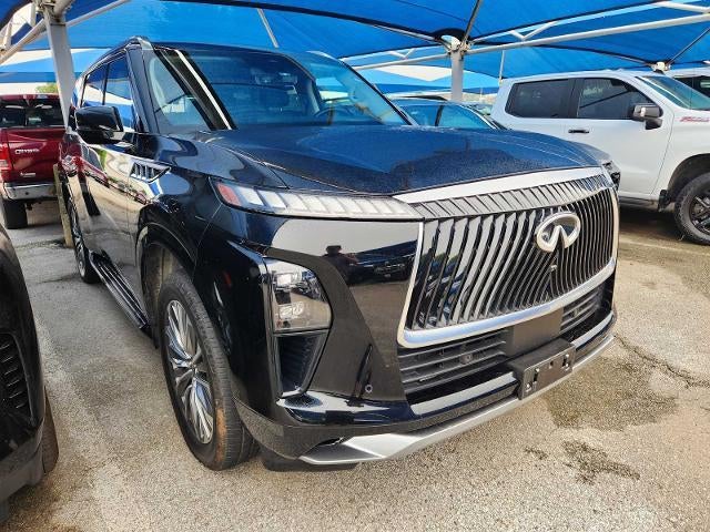 2025 INFINITI QX80 Luxe's photo