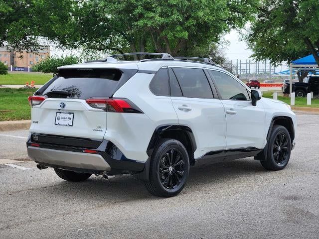 2024 Toyota RAV4 Hybrid SE