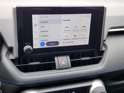 2024 Toyota RAV4 Hybrid SE