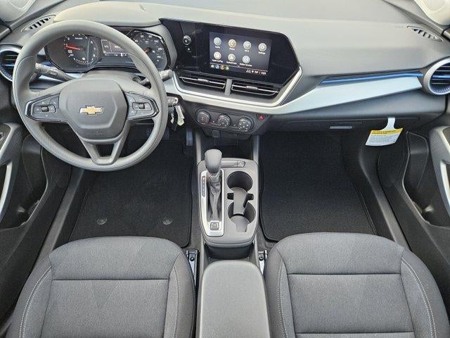 2026 Chevrolet Trax LS - Photo 18