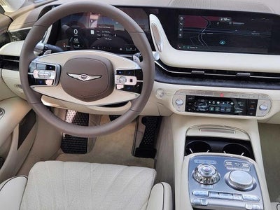 2025 Genesis G90 e-SC