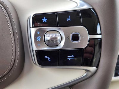 2025 Genesis G90 e-SC