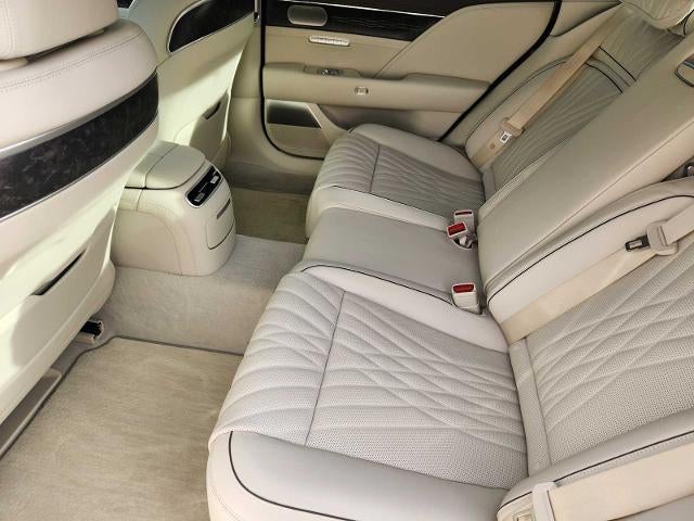 2025 Genesis G90 e-SC