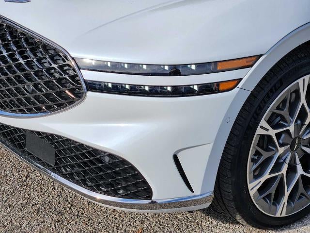 2025 Genesis G90 e-SC