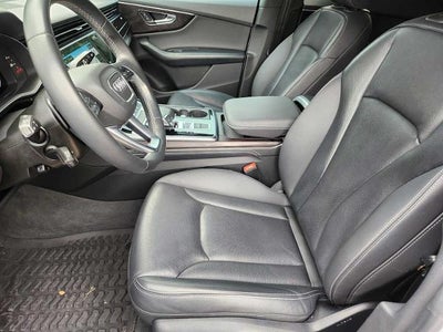 2022 Audi Q8 Premium Plus